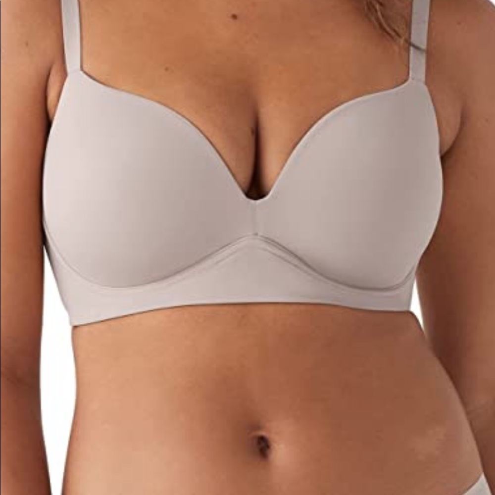True and company wire free push up bra 32DDD